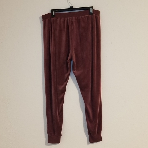 🎄 Xoxo sweat pants - Picture 2 of 4